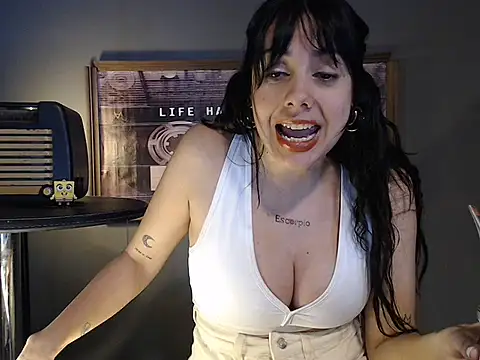 Mickyta Chat XXX live