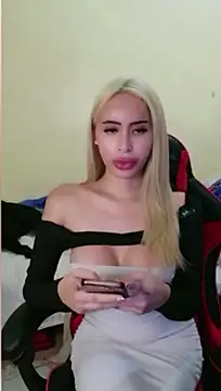 Chat XXX ao vivo de celest_yummy