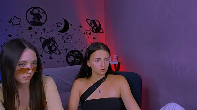 XXX chat uživo modela bella_dorn