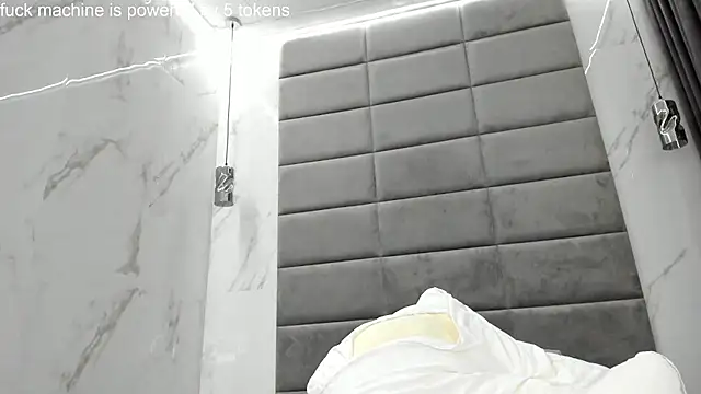 iris_barnes' Live XXX Chat