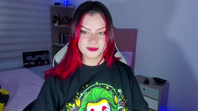 Chat XXX en directo de OphelianaRose33