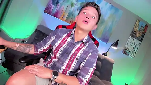 Tim_wolf Adlı Modelin Canlı XXX Sohbeti