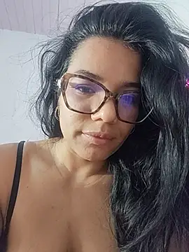 Catha- Live XXX-Chat