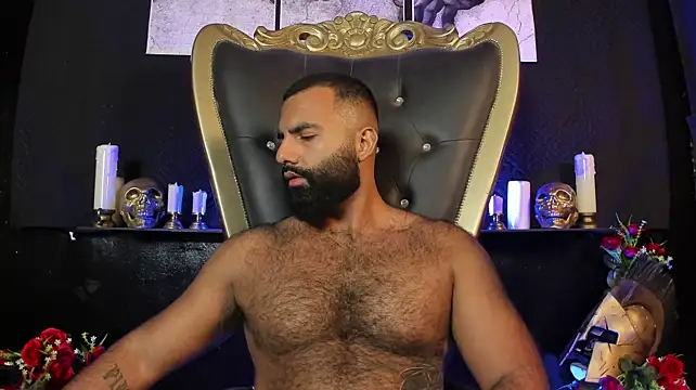 Czat XXX na żywo – BeardAndrew