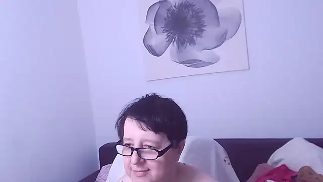 ChristaRose Adlı Modelin Canlı XXX Sohbeti