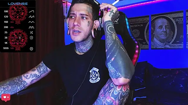 Czat XXX na żywo – jhonny__ackerman
