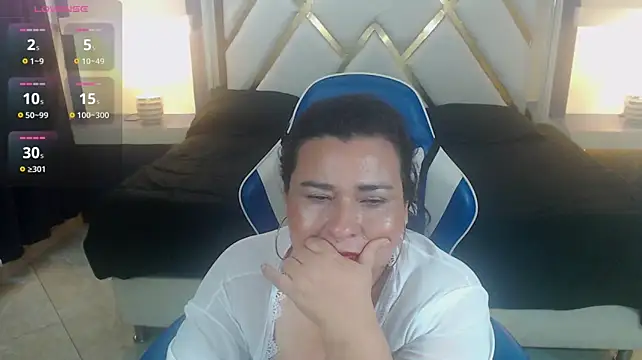 katiusca_rm élő XXX-chatje