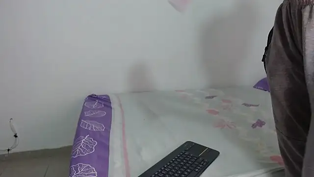 Chat XXX ao vivo de staicy_white_19