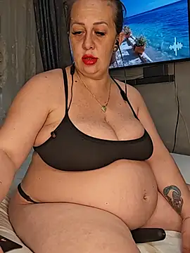 แชท XXX สดของ AvaSquirtMilf