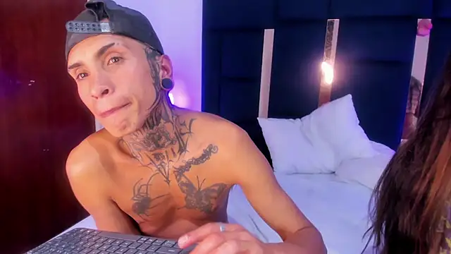 XXX chat uživo modela Catalleya_sub