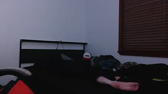 צ'אט XXX בשידור חי של stoner_420
