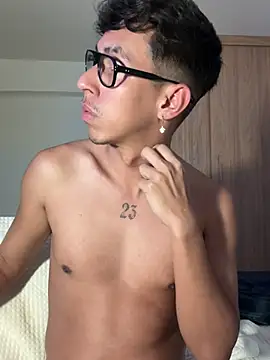Chat +18 de Jack_Frostt ao vivo