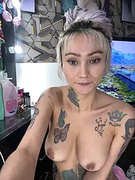 Adrii_White – Naživo XXX chat