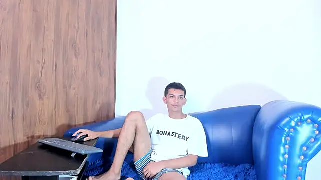 littlecum18 live XXX chat