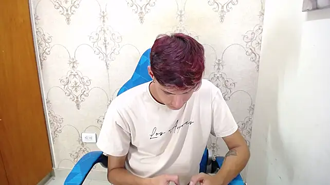 צ'אט XXX בשידור חי של El_flaquito2