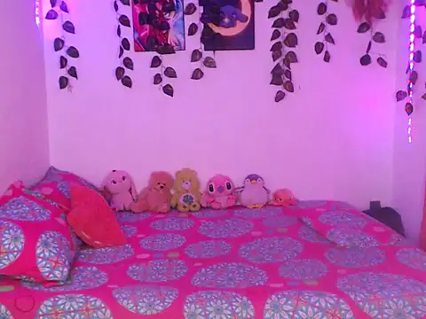 Stefanny_Hot033's Live XXX Chat
