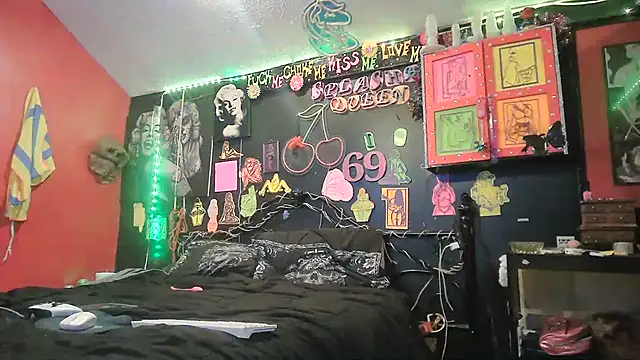 XXX chat uživo modela Splash_Queen420