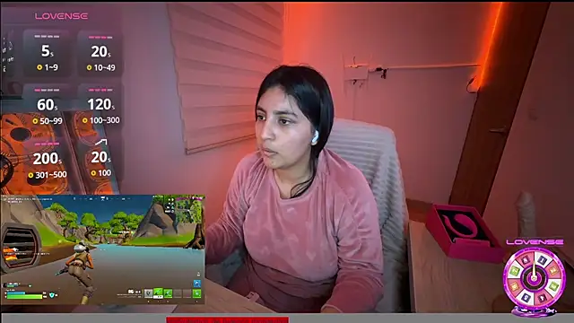 cloe_small লাইভ XXX চ্যাট