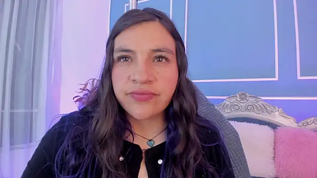 TaraTaylorr's Live XXX Chat