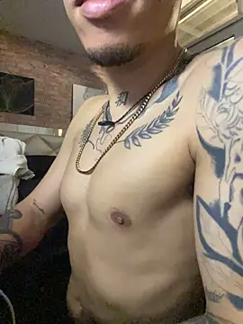 AlphaMasterXxx 现场XXX聊天