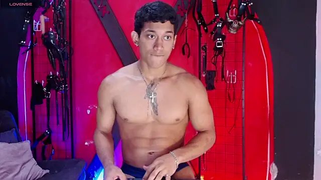 Chat XXX ao vivo de adan_222