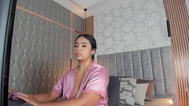 Sembang XXX Secara Langsung SofiiCruz