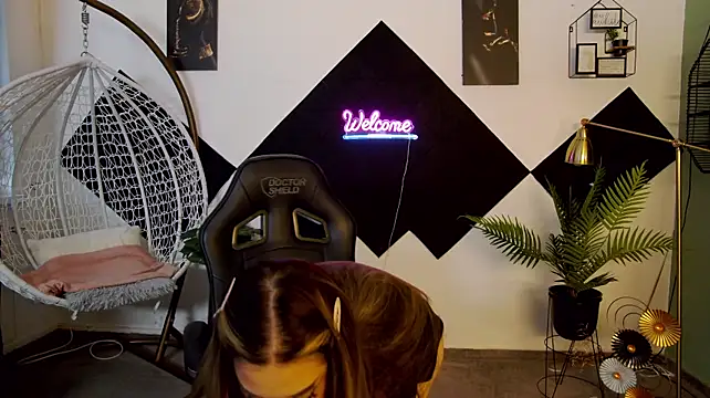 צ'אט XXX בשידור חי של Katewalker_