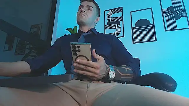 ALPHA_DOMINUS_ Webcam-Show
