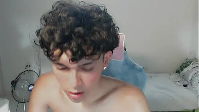 FUNNY_DICK_ Chat XXX in diretta