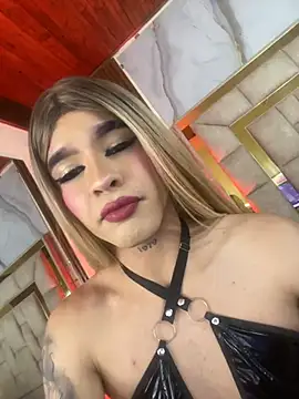 Valery2_salazarのライブXXXチャット