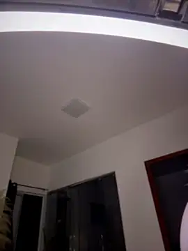 saracaball_ Chat XXX live
