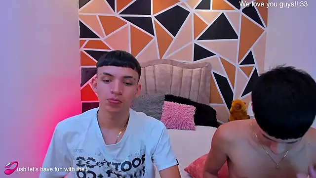 Juan_Nd_Steven 现场XXX聊天