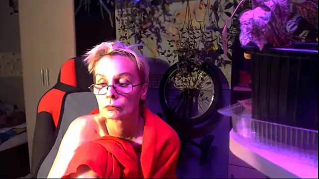 HelgaHimmell's Live XXX Chat