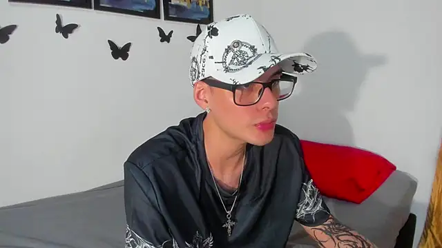 XXX chat uživo modela Vlad__night