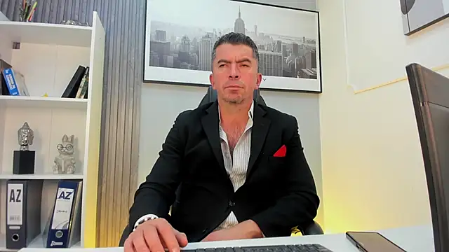 JuanKFit_45 Adlı Modelin Canlı XXX Sohbeti