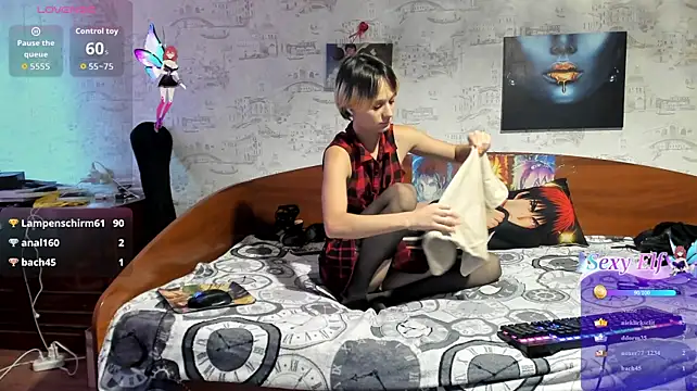 KagamiTayga's Live XXX Chat