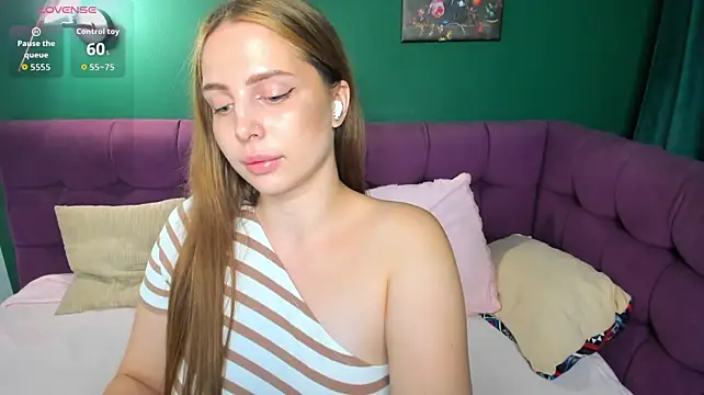 ReneeBlairn Live XXX chat
