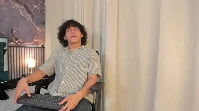 adrian_black86306 Webcamshow