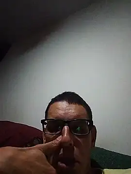 danielpcd Chat XXX live
