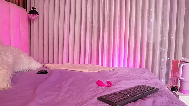 emyli_sw_のライブXXXチャット