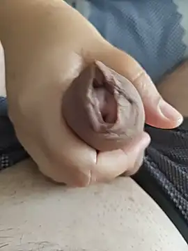 MadaamJizz_DickLewd Chat XXX in diretta