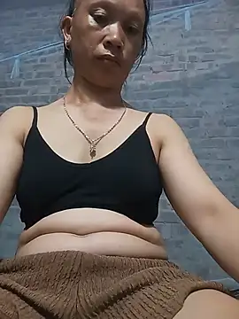 Heli_pusy's Live XXX Chat