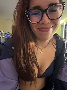 Chat XXX ao vivo de Alice-fire