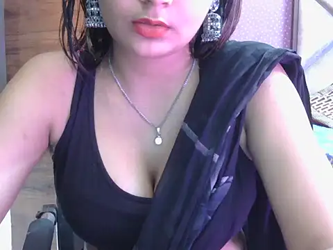 Онлайн чат XXX miss-riyaa