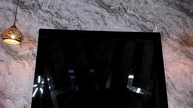 Kendall_Rous_'s Live XXX Chat
