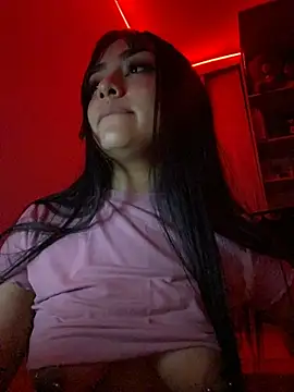 Chatroom XXX en direct de SweetSmokee