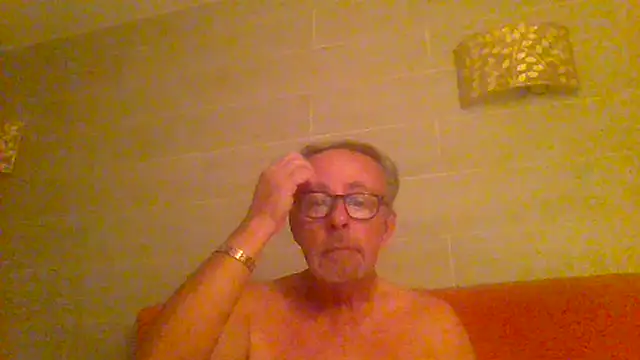 tuggy59 – Naživo XXX chat
