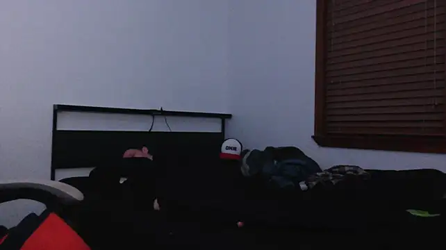 stoner_420 ল াইভ XXX চ্যাট