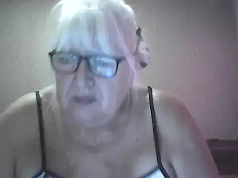 Chat +18 de Alexia64231 ao vivo