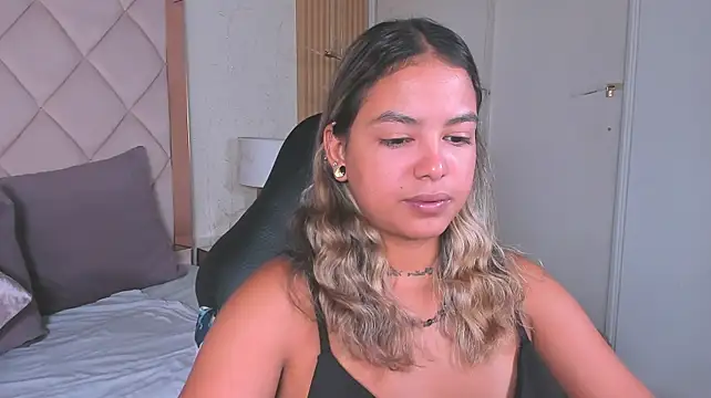 Chat +18 de dulce_lyraa1 ao vivo